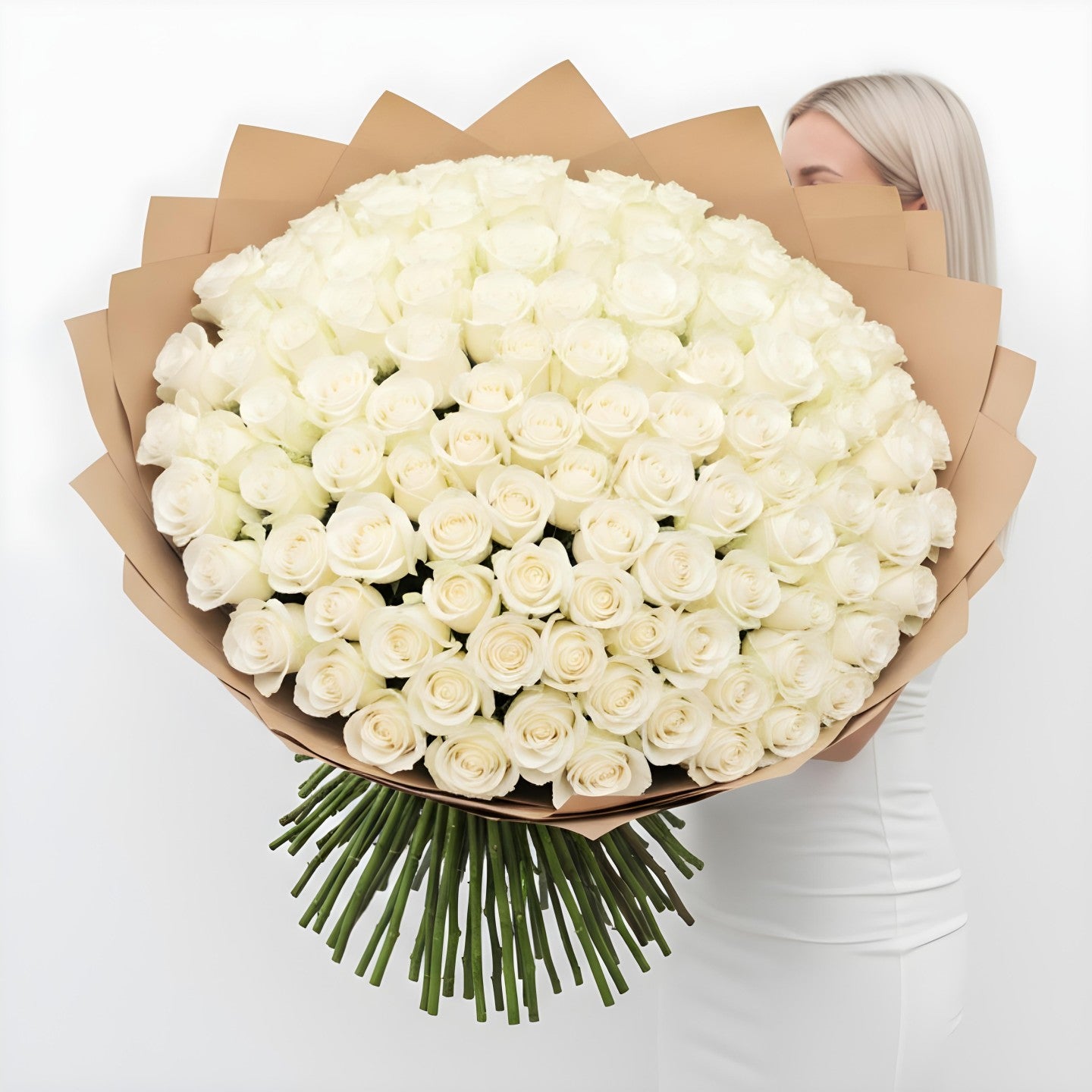 Diamond White 100 Roses