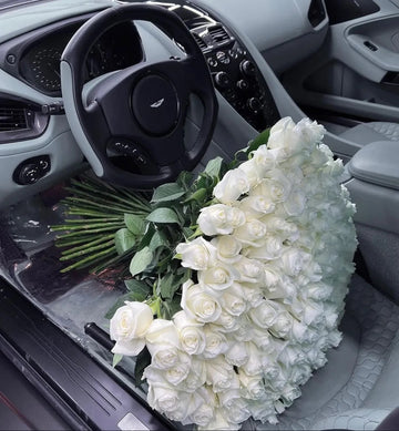 Classic White 150 Roses